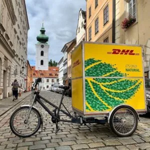 Delivery-Bike-DHL